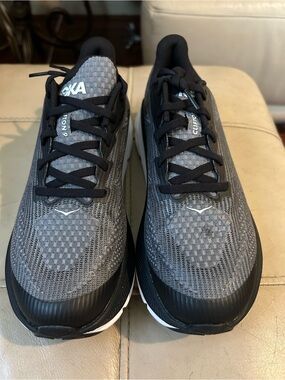 Hoka One One Clifton 8 Gray and Black Athletic Running Shoes